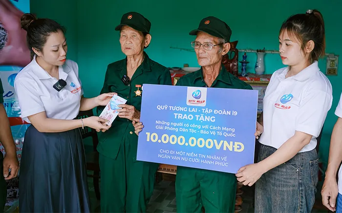 Hỗ trợ khách hàng 24/7 hi88.com