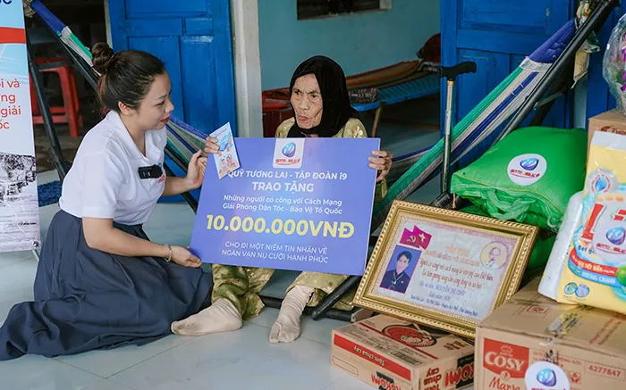 Biểu tượng cam kết hỗ trợ khách hàng chuyên nghiệp và an toàn của Hi88.com