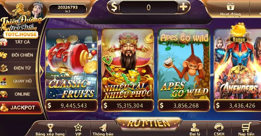 Hình ảnh máy đánh bạc (slot game) với các biểu tượng may mắn và cơ hội trúng Jackpot lớn tại hi88.com.
